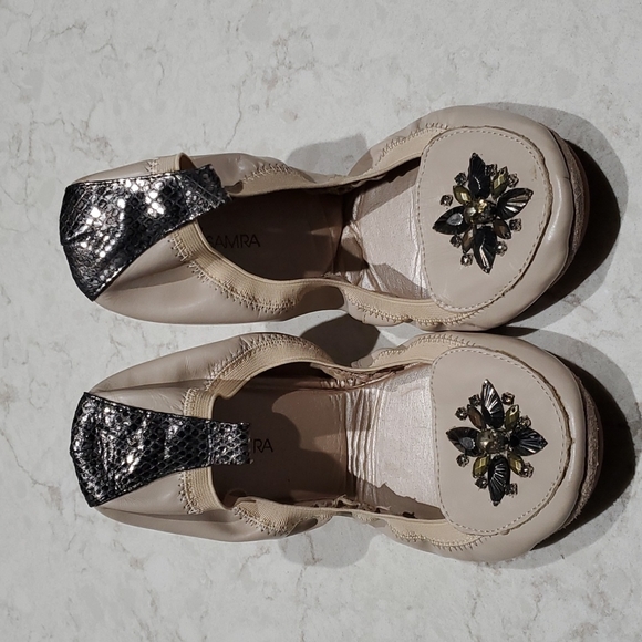 Yosi Samira Shoes